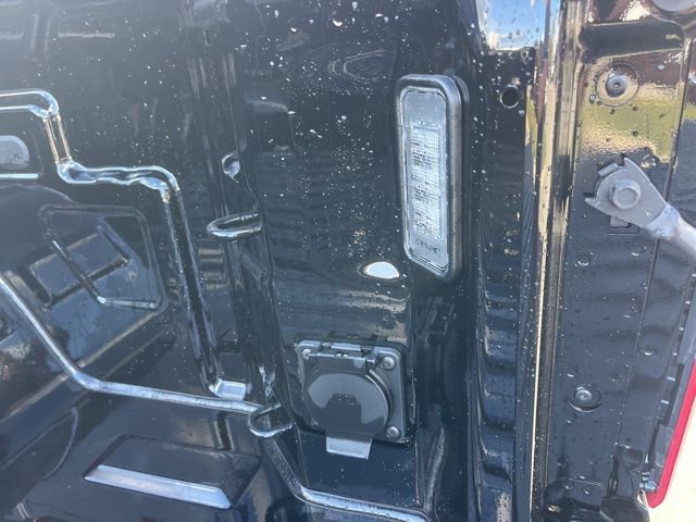 New 2026 Chevrolet Silverado 1500 LT w/ LPO, Liner Protection Package RWD image 9