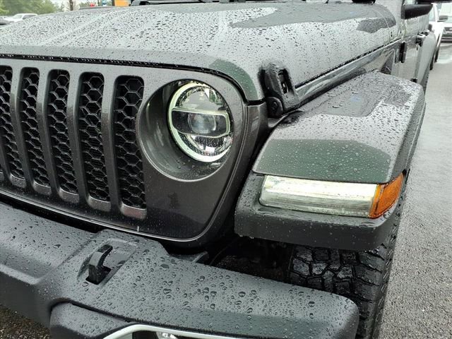 Used 2022 Jeep Gladiator Sport AWD/4WD image 10