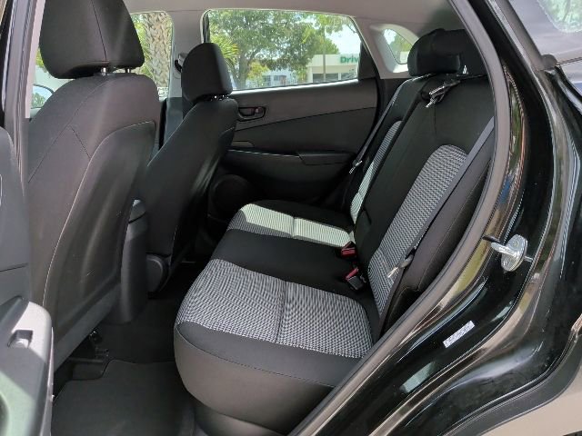 Used 2022 Hyundai Kona SE FWD image 15