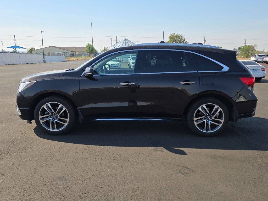 Used 2017 Acura MDX w/ Advance Package AWD/4WD image 4