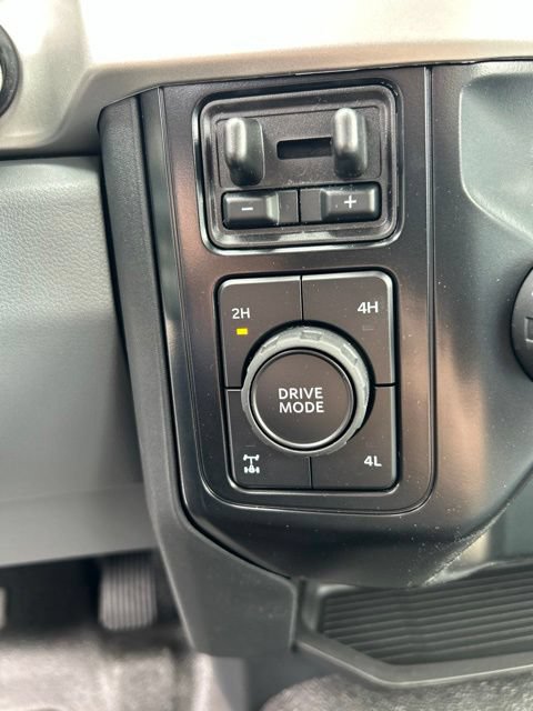 New 2026 Ford F250 XL w/ XL Chrome Package AWD/4WD image 19
