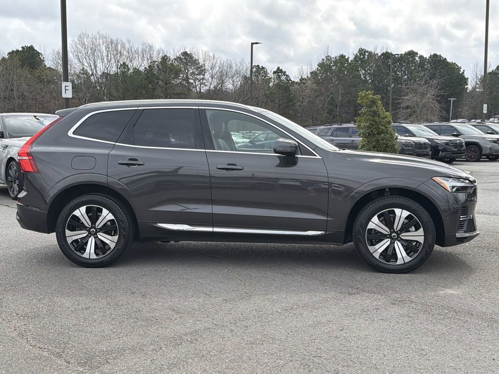 Used 2023 Volvo XC60 T8 Plus AWD/4WD image 6