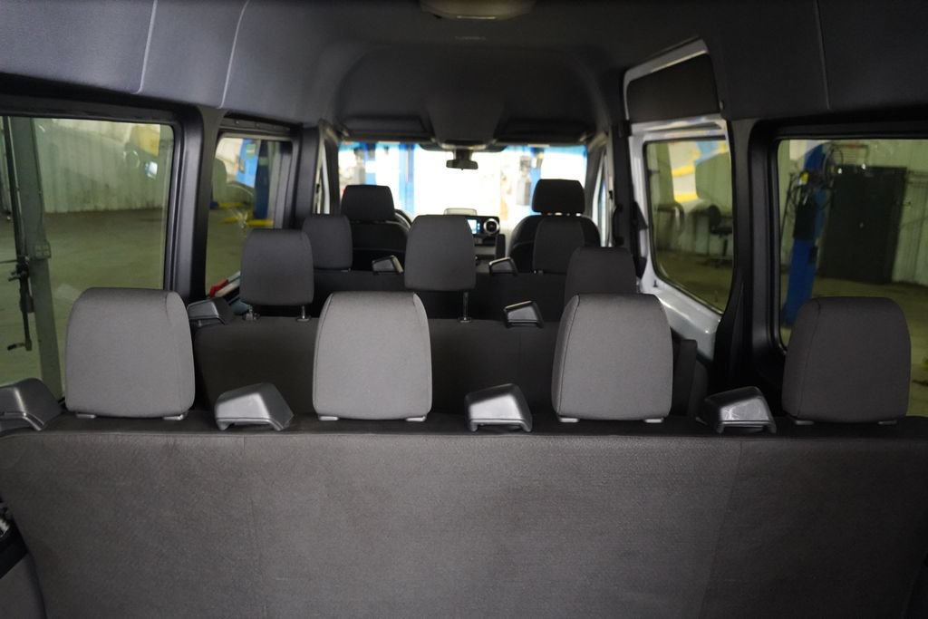 Used 2025 Mercedes-Benz Sprinter 2500 image 29