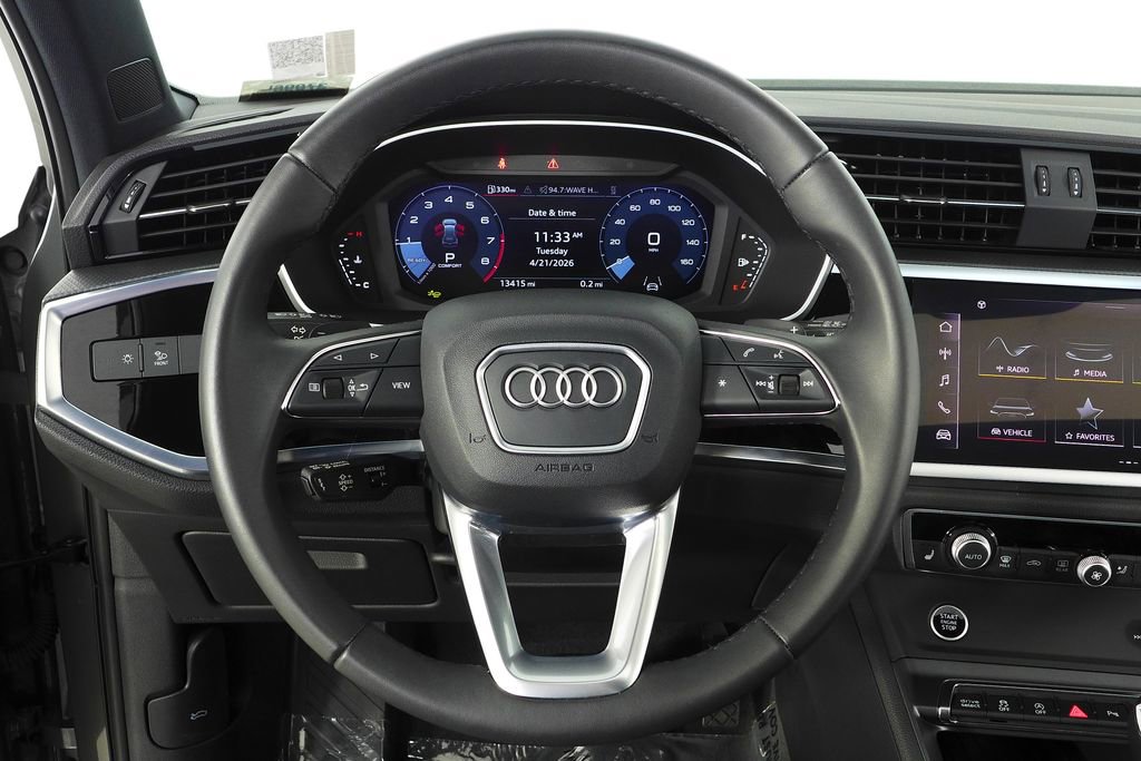 Used 2025 Audi Q3 2.0T Premium w/ Convenience Package AWD/4WD image 27