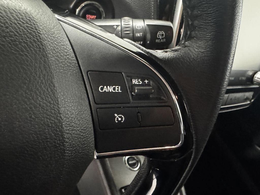 Used 2022 Mitsubishi Outlander Sport SE image 6