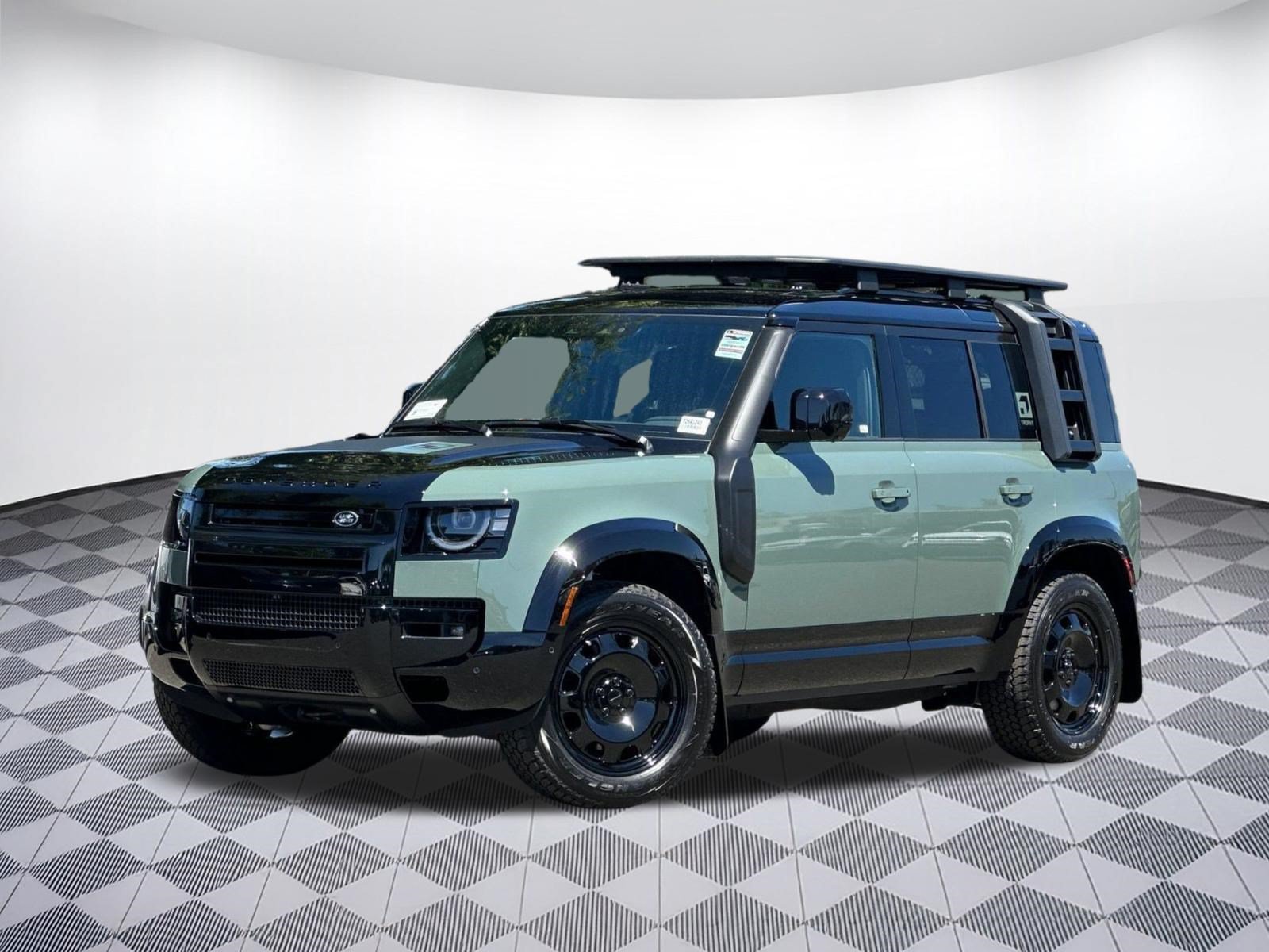 New 2026 Land Rover Defender 110 Trophy Edition AWD/4WD image 1