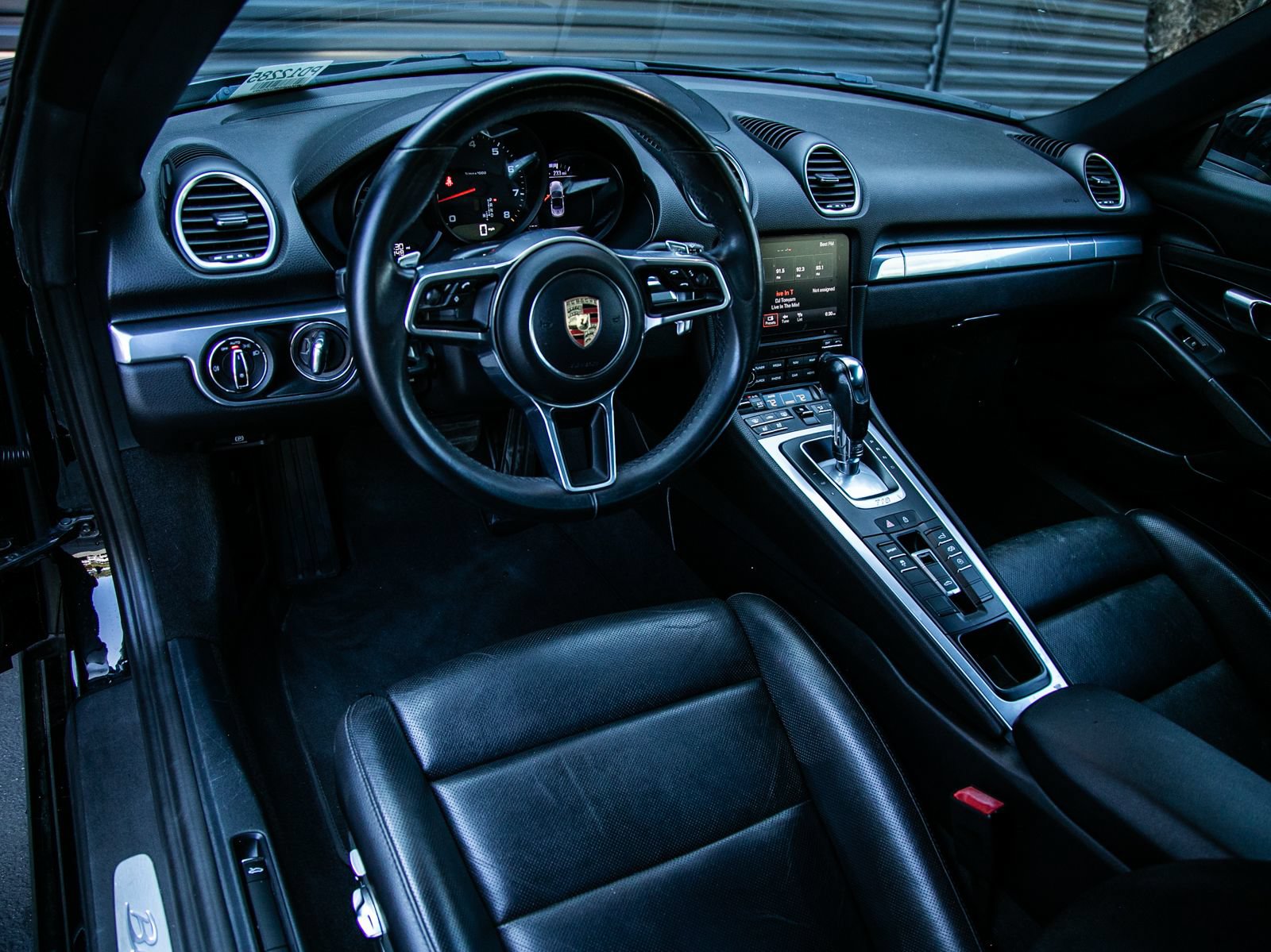 Certified 2023 Porsche 718 Boxster RWD image 4
