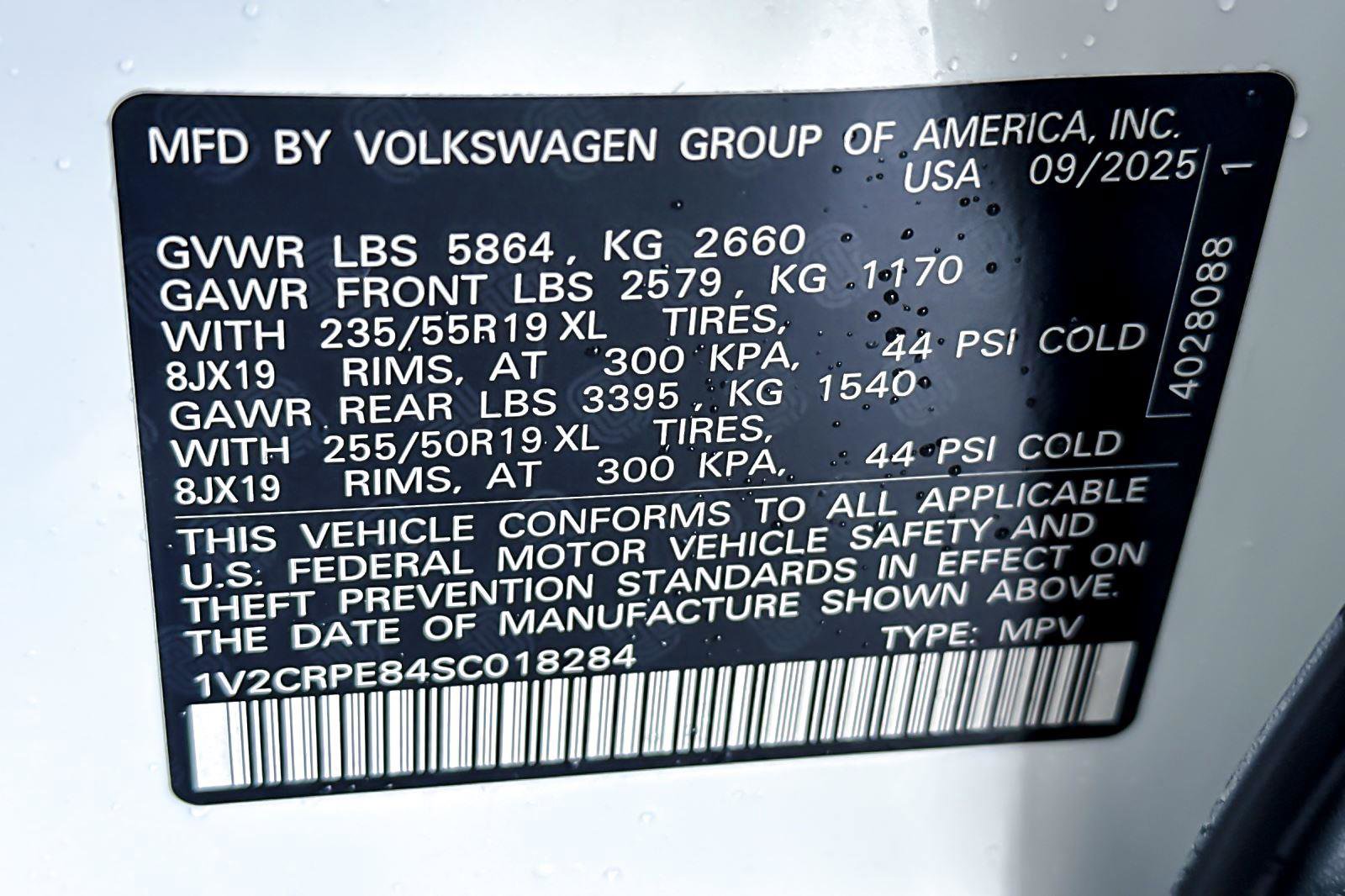 New 2025 Volkswagen ID.4 Pro image 27