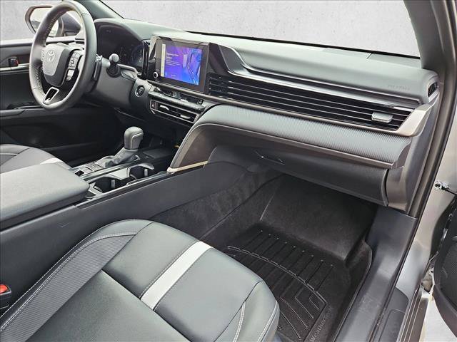 Used 2026 Toyota Camry SE FWD image 22