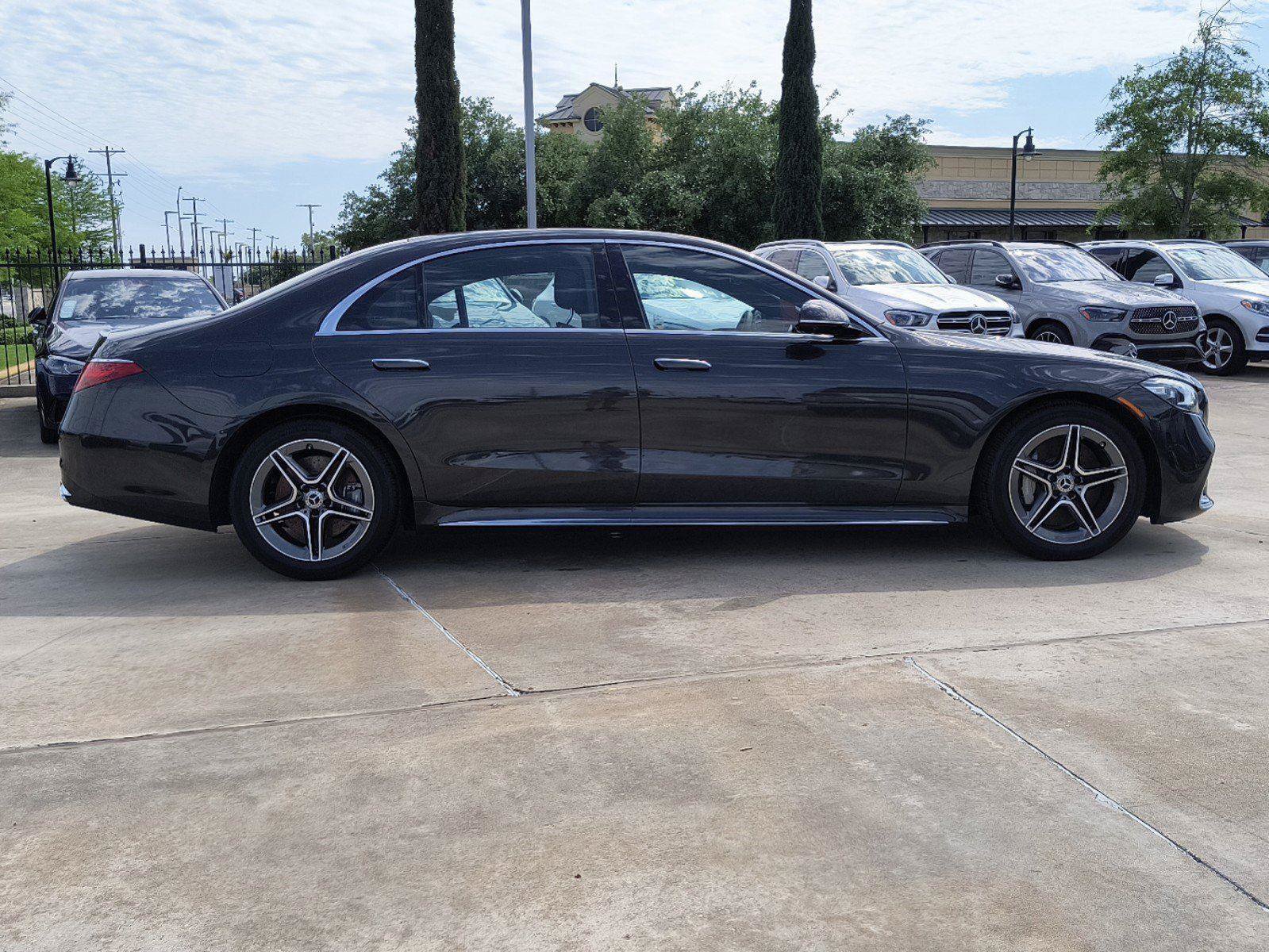 New 2024 Mercedes-Benz S 580 4MATIC Sedan image 7
