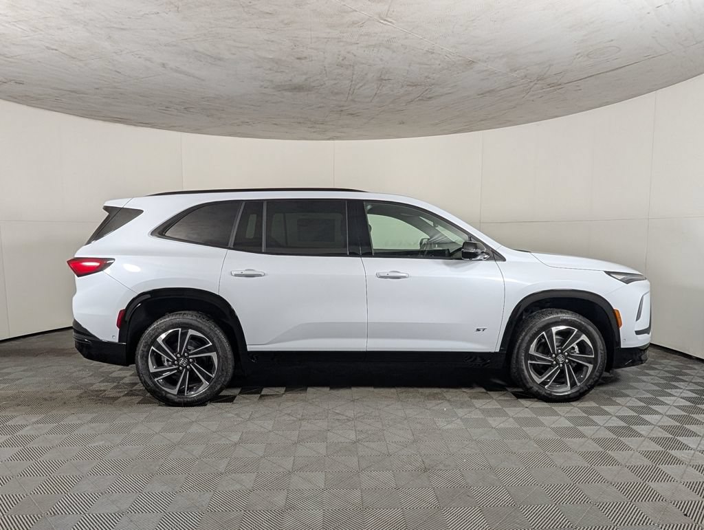 New 2026 Buick Enclave Sport Touring w/ Super Cruise Package AWD/4WD image 6