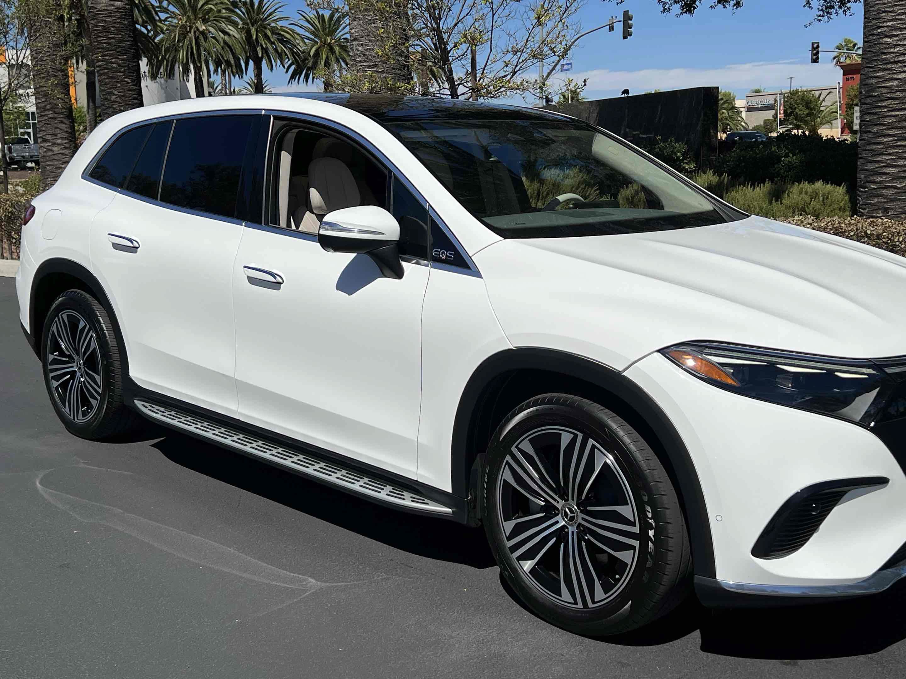 Used 2023 Mercedes-Benz EQS 450+ SUV image 47