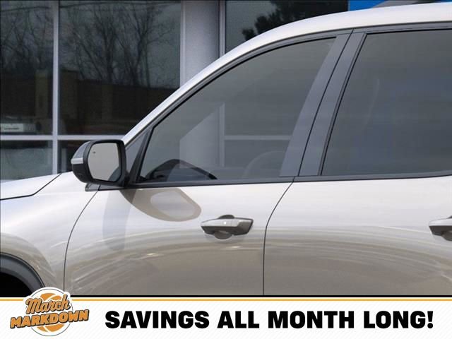 New 2026 Chevrolet Traverse Z71 w/ Driver Confidence Package image 12