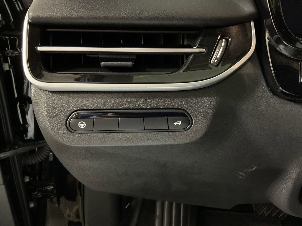 Used 2024 INFINITI QX60 Luxe image 27