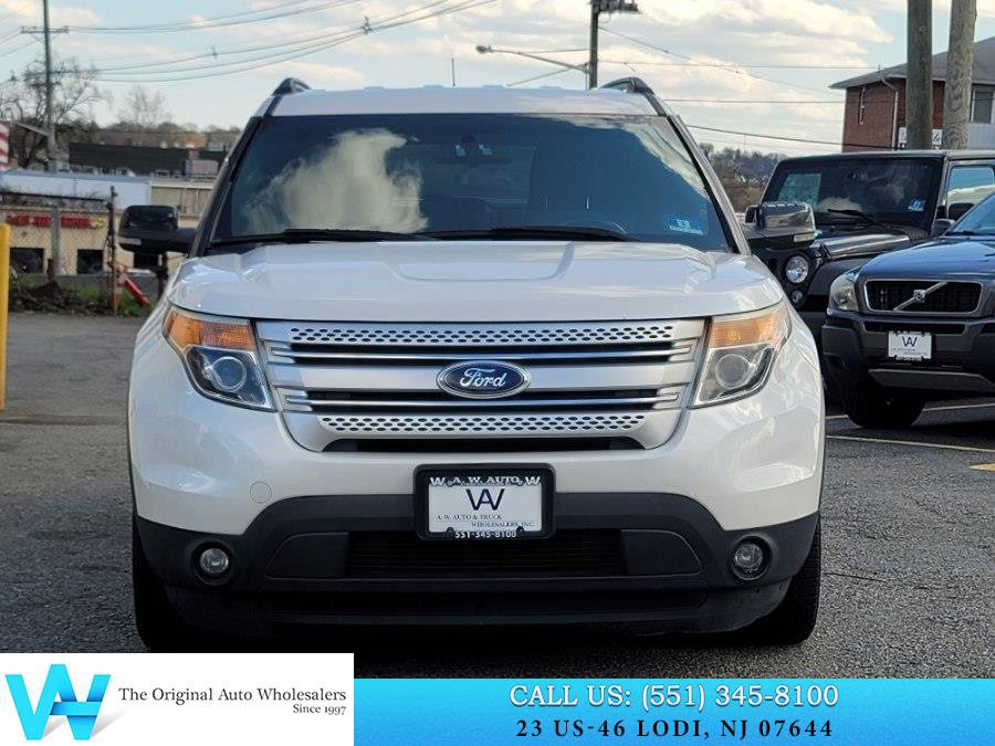 Used 2012 Ford Explorer XLT image 2