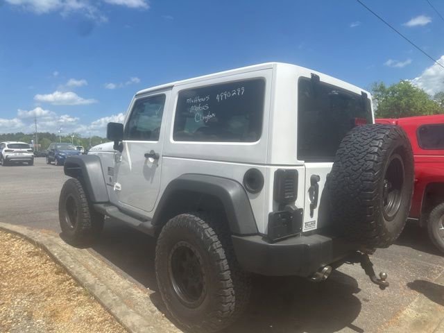 Used 2016 Jeep Wrangler Rubicon w/ Power Convenience Group image 7