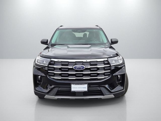 New 2026 Ford Explorer Active w/ Active Comfort Package RWD image 2