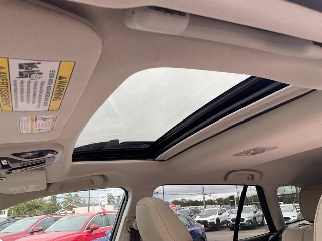 Used 2024 Subaru Outback Limited AWD/4WD image 19