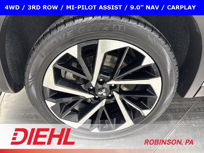 Used 2024 Mitsubishi Outlander SE image 8