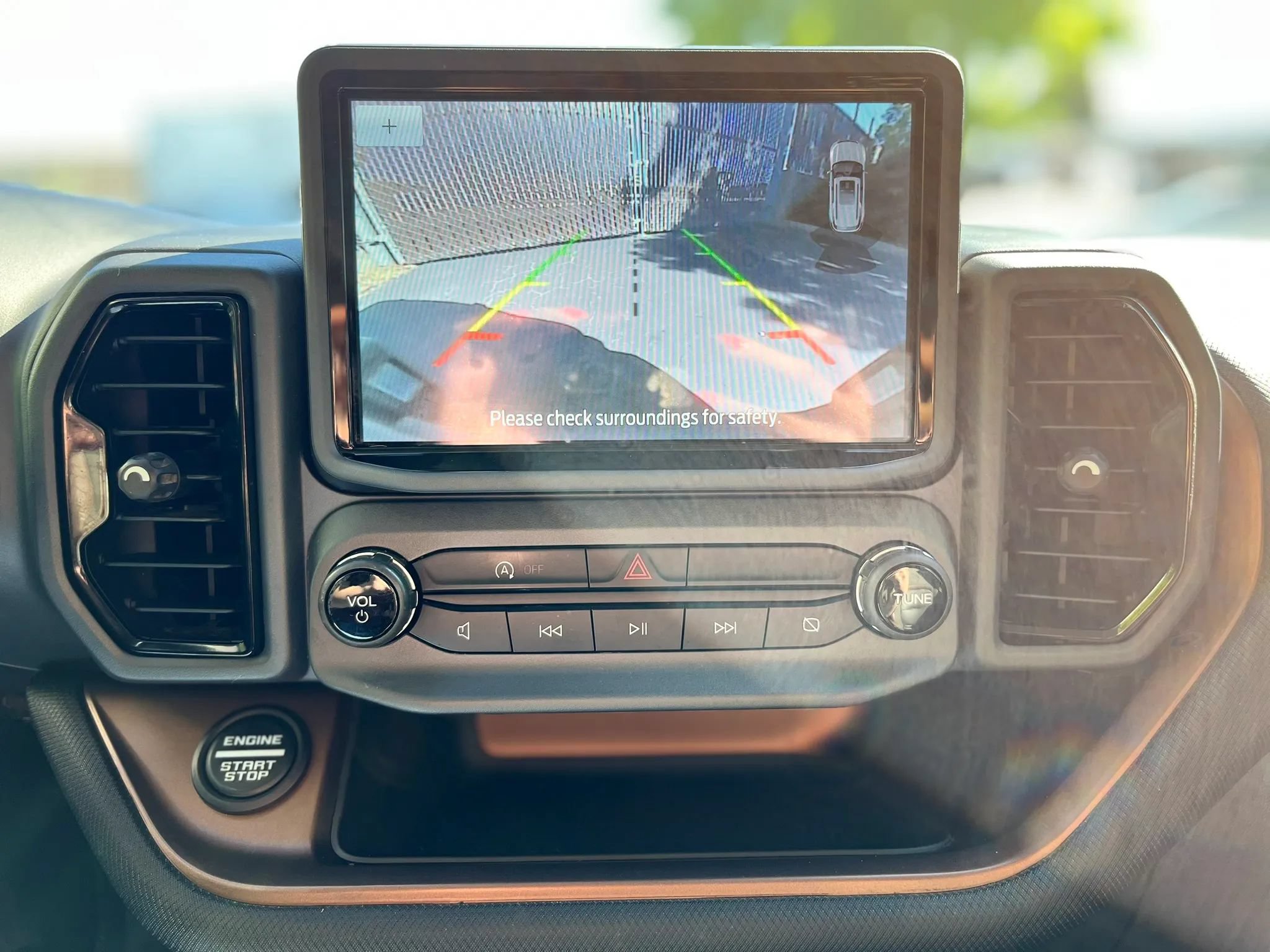 Used 2021 Ford Bronco Sport Outer Banks AWD/4WD image 17