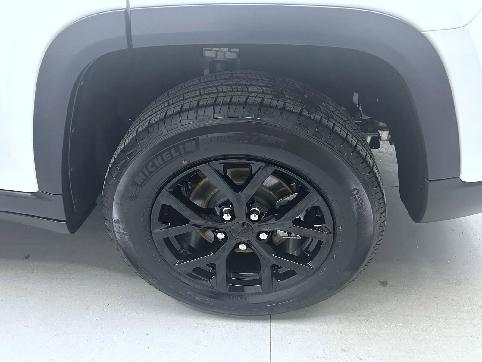 Used 2025 Jeep Grand Cherokee Altitude image 22