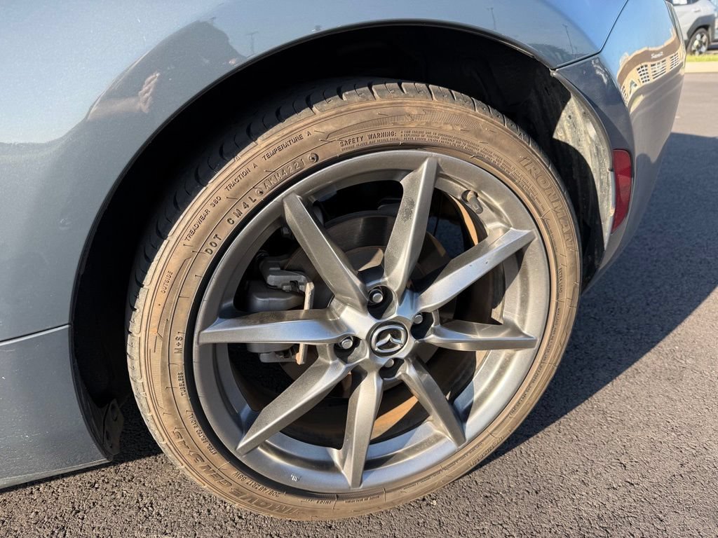Used 2021 MAZDA MX-5 Miata RF Grand Touring RWD image 31