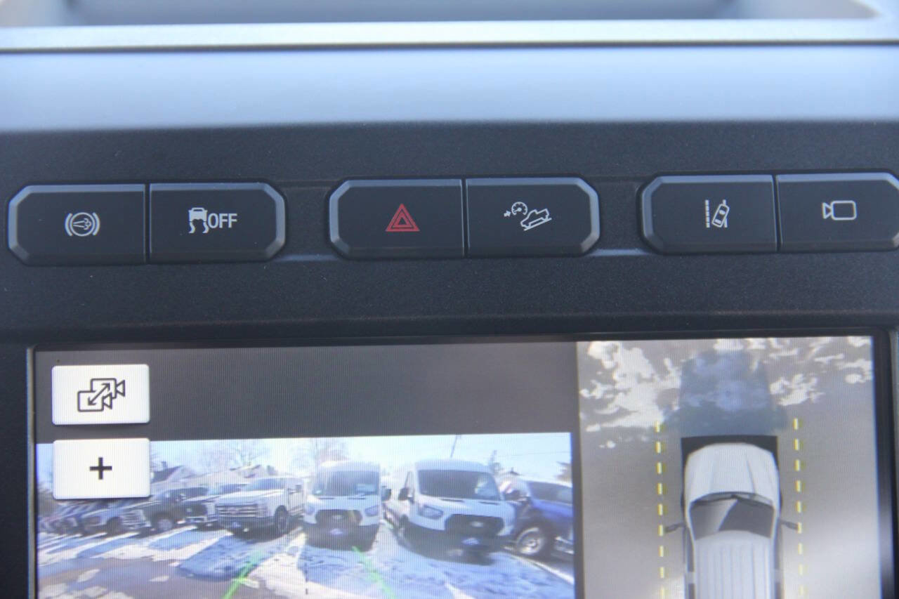 Used 2017 Ford F250 Lariat w/ Lariat Ultimate Package image 39