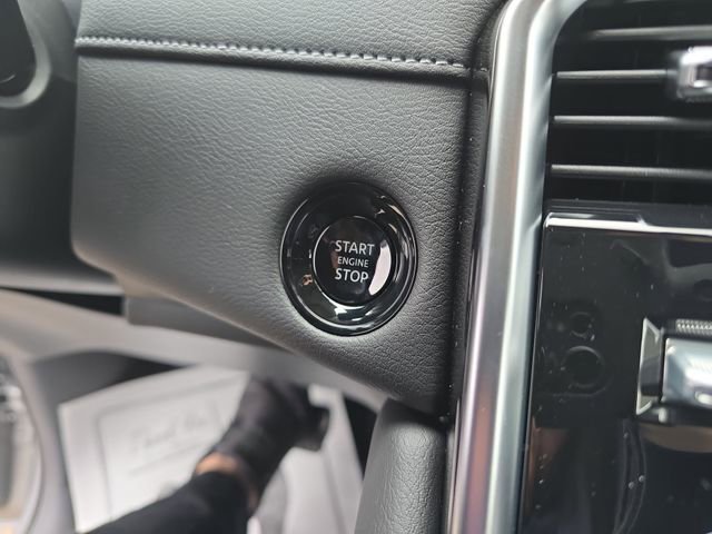 New 2026 Nissan Armada SV image 28