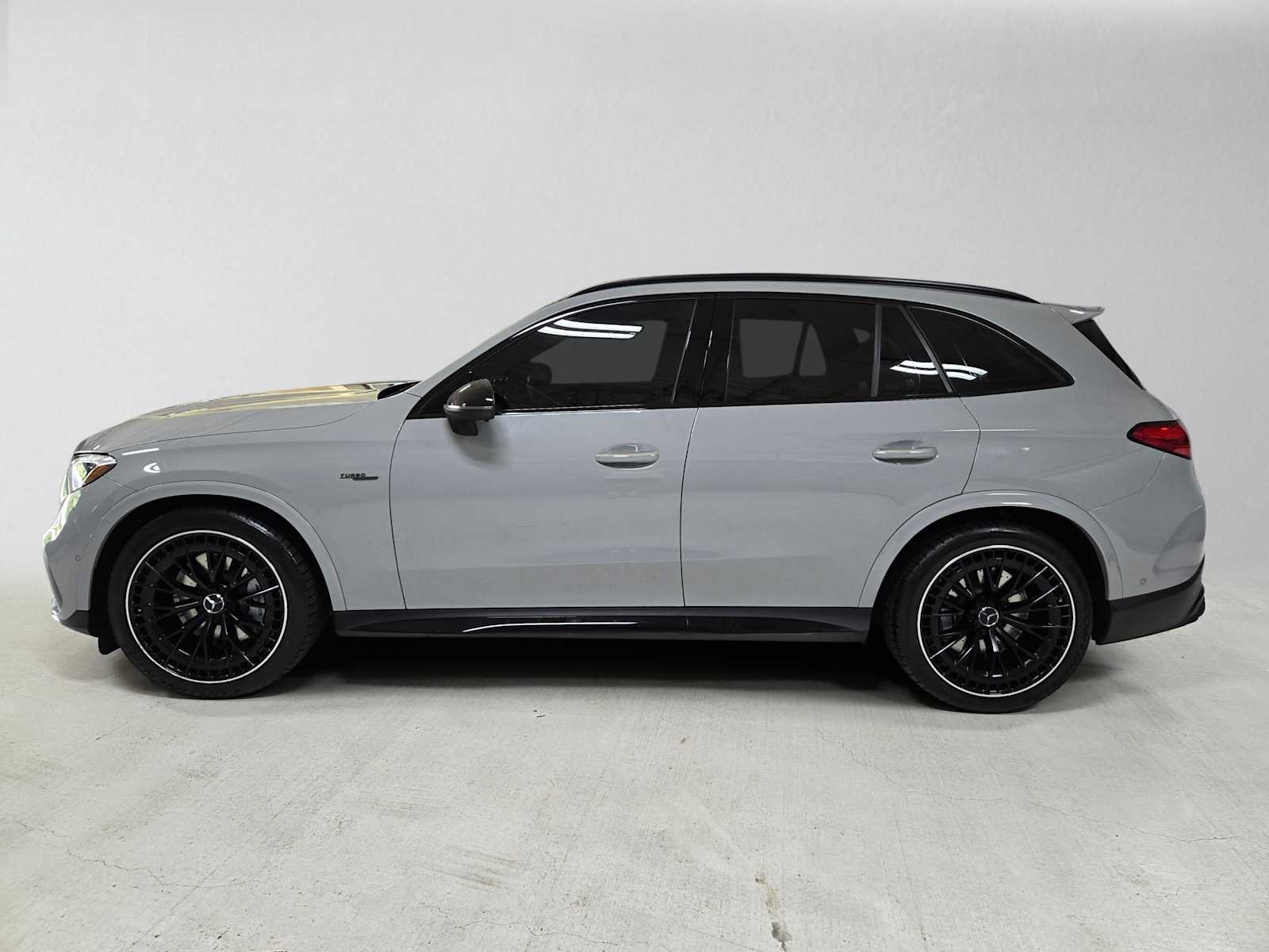 Used 2025 Mercedes-Benz GLC 43 AMG 4MATIC image 6