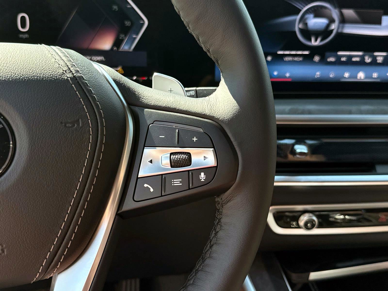 New 2026 BMW X5 sDrive40i image 24