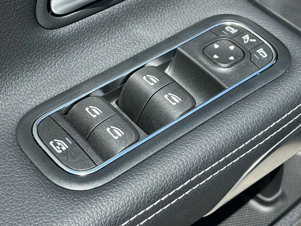 New 2025 Mercedes-Benz CLA 250 4MATIC image 15