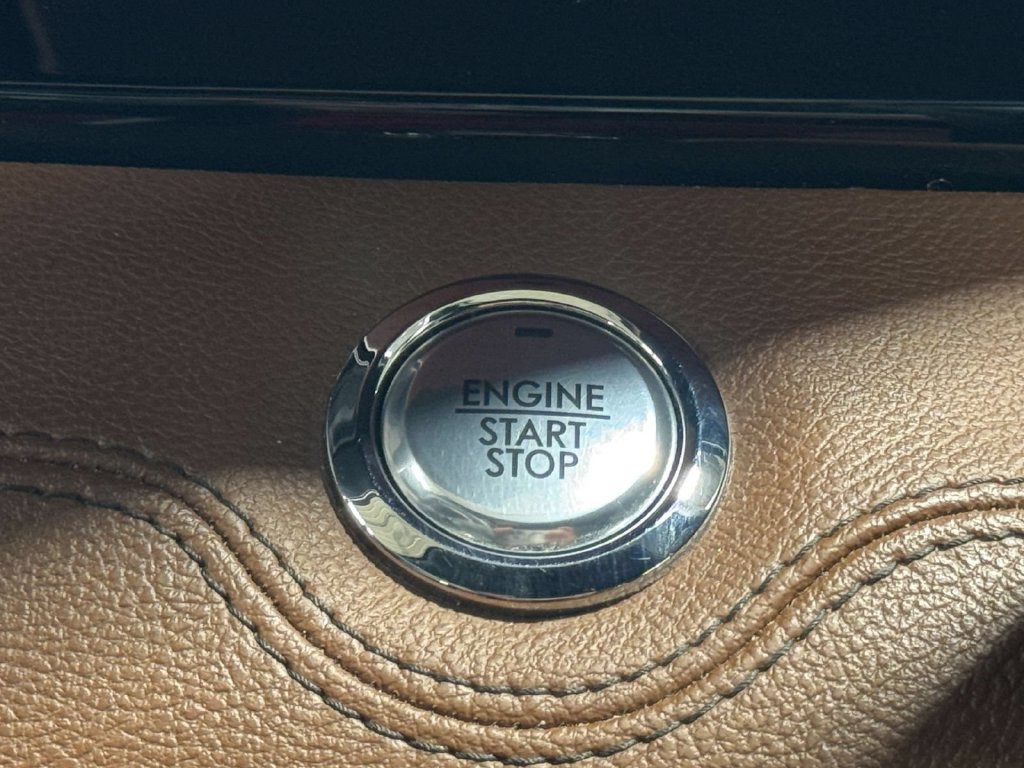 Certified 2023 Lincoln Navigator Reserve AWD/4WD image 22
