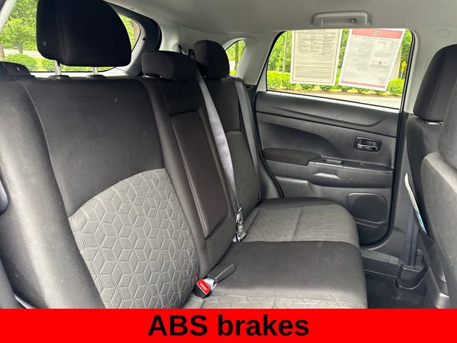 Used 2023 Mitsubishi Outlander Sport ES AWD/4WD image 24