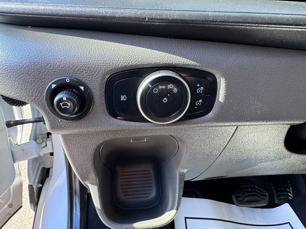 Used 2020 Ford Transit 350 XLT image 10