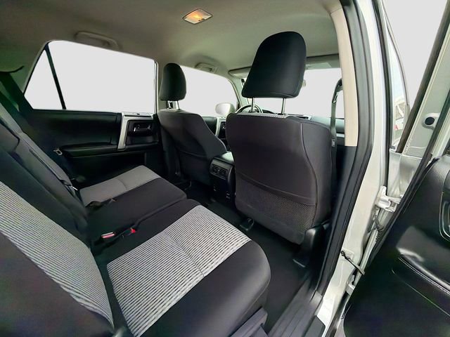 Used 2014 Toyota 4Runner SR5 image 26