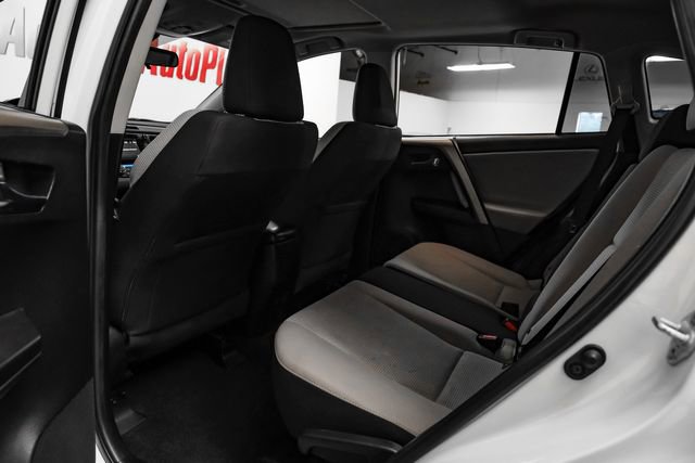 Used 2018 Toyota RAV4 XLE w/ Plus Extra Value Package image 34