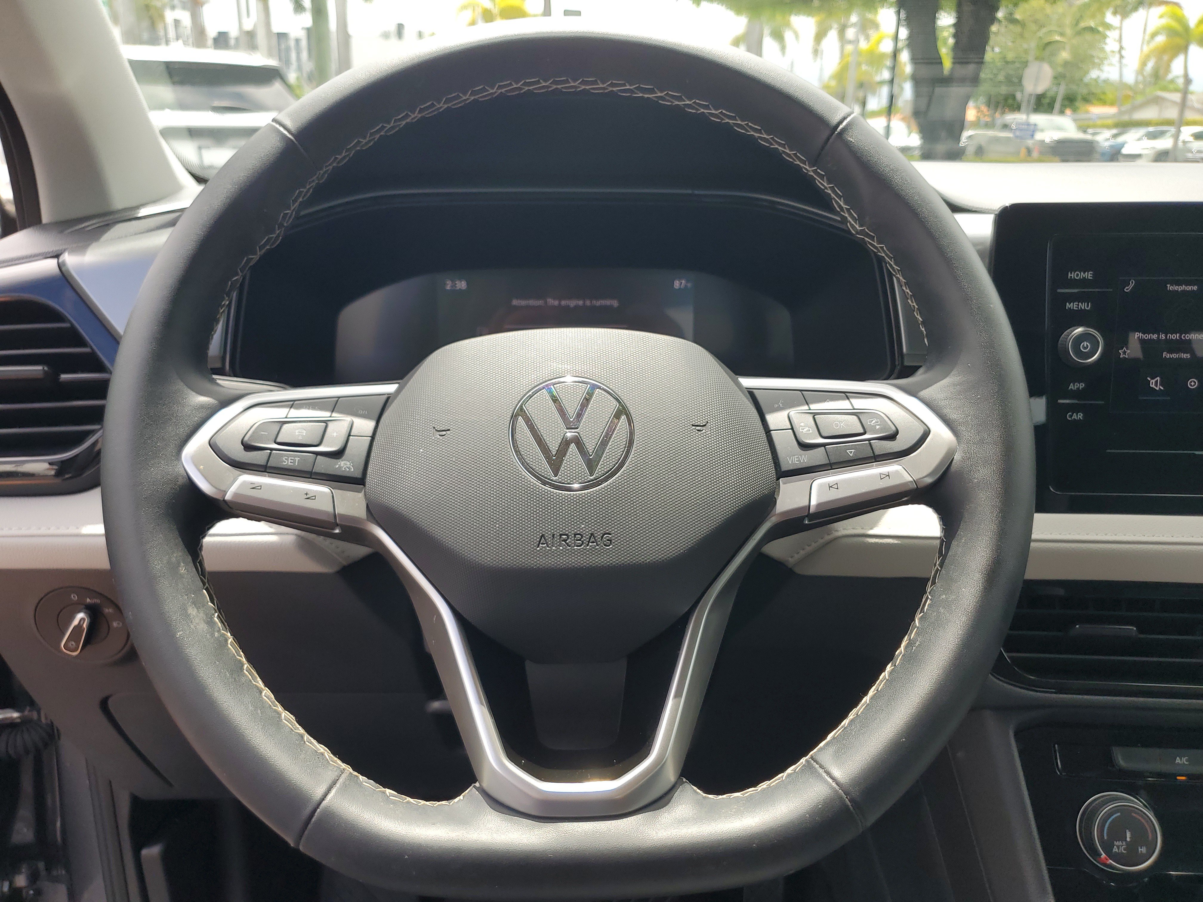 Used 2025 Volkswagen Taos S FWD image 27