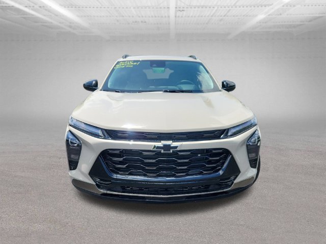 New 2026 Chevrolet Trax ACTIV w/ Driver Confidence Package FWD image 2