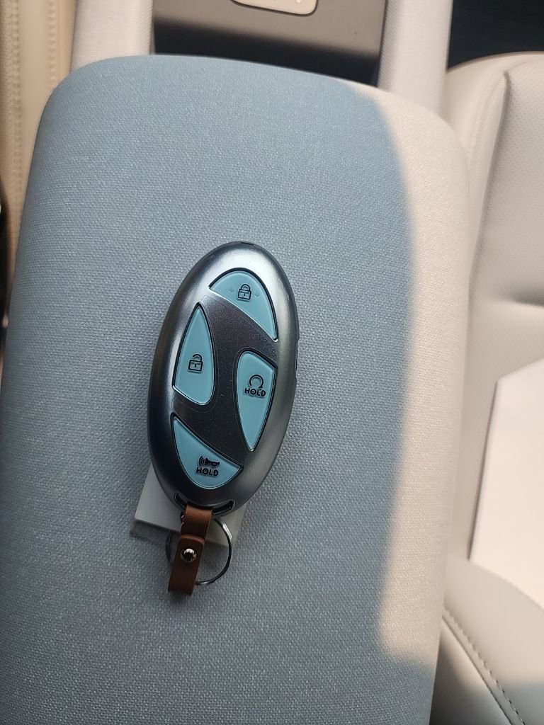 New 2024 Hyundai Ioniq 6 SEL image 25