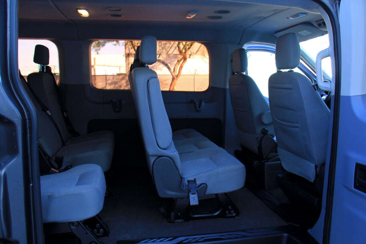 Used 2018 Ford Transit 350 XLT image 18
