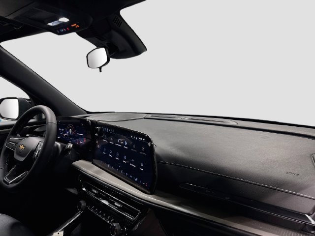New 2027 Chevrolet Traverse LT w/ LPO, Floor Liner Package FWD image 26