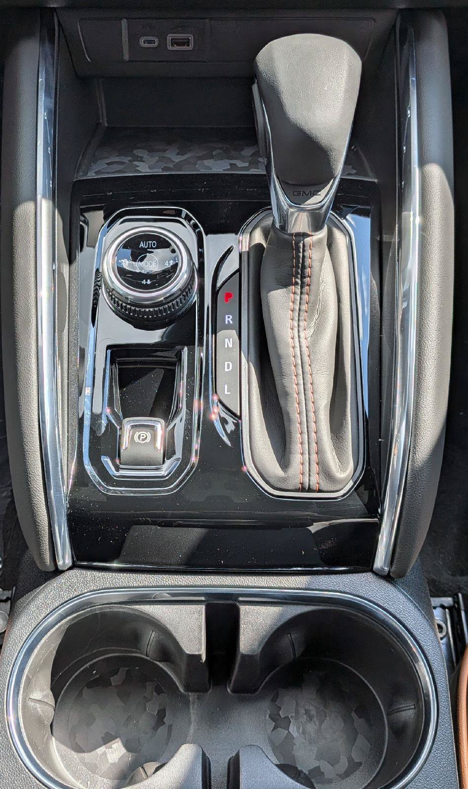 New 2026 GMC Canyon AT4 AWD/4WD image 17