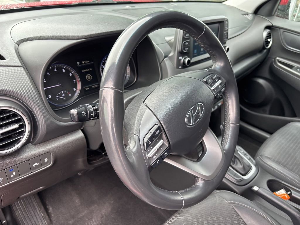 Used 2021 Hyundai Kona Limited AWD/4WD image 7
