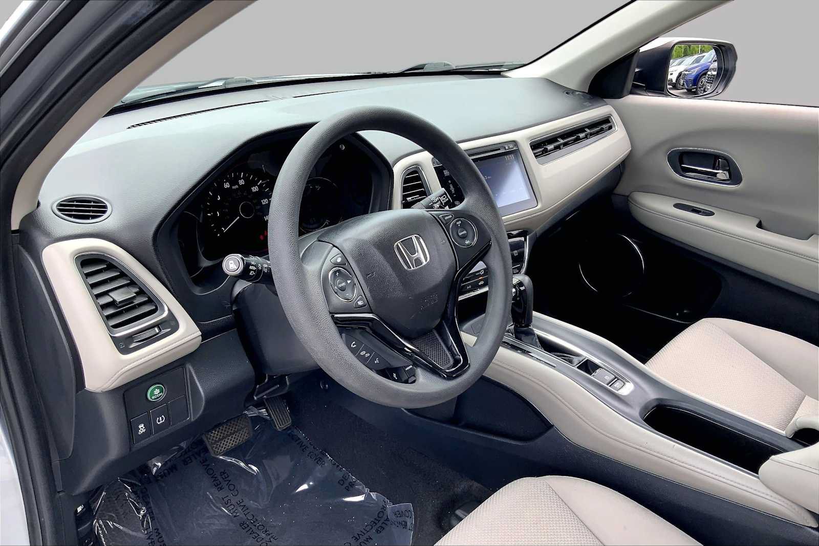 Used 2017 Honda HR-V EX image 18