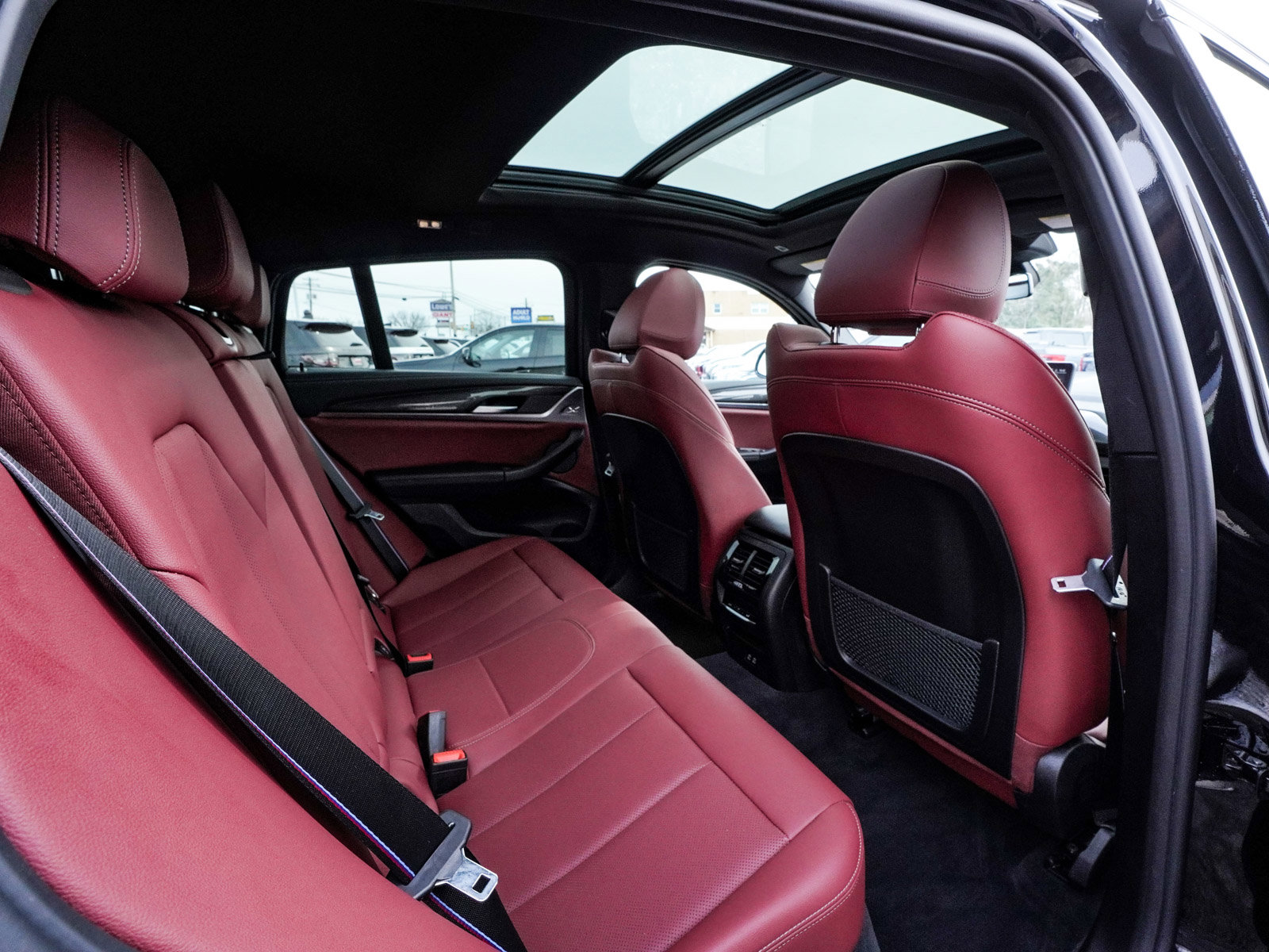 Used 2024 BMW X4 M40i image 46