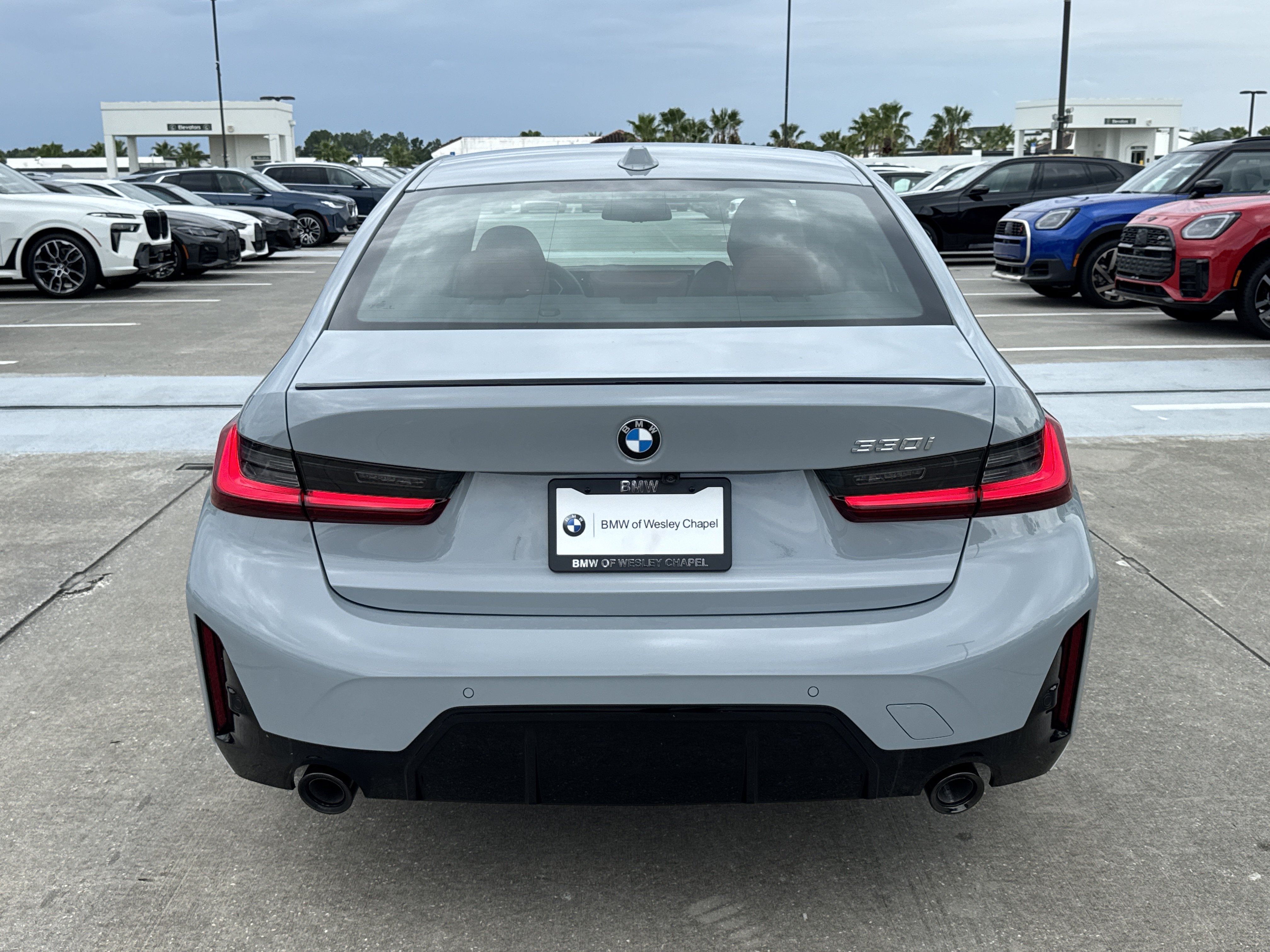 New 2026 BMW 330i Sedan w/ M Sport Package RWD image 6
