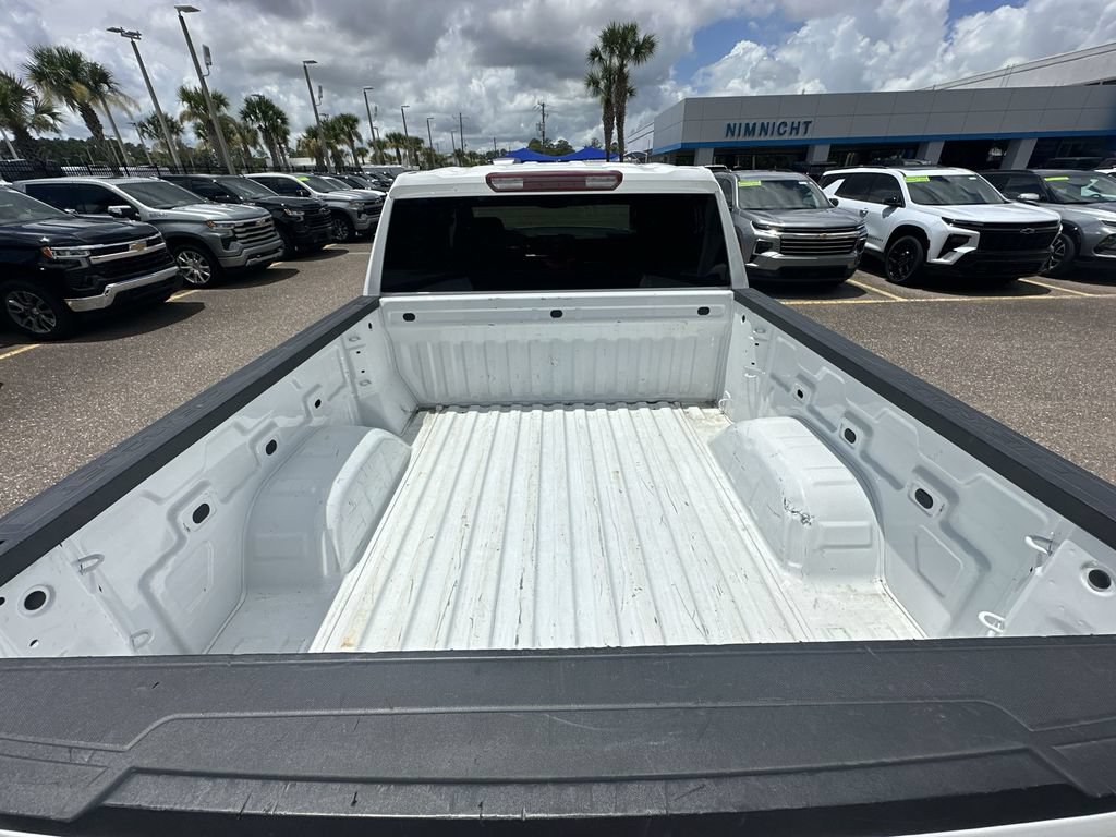 Used 2025 Chevrolet Silverado 1500 LT RWD image 31