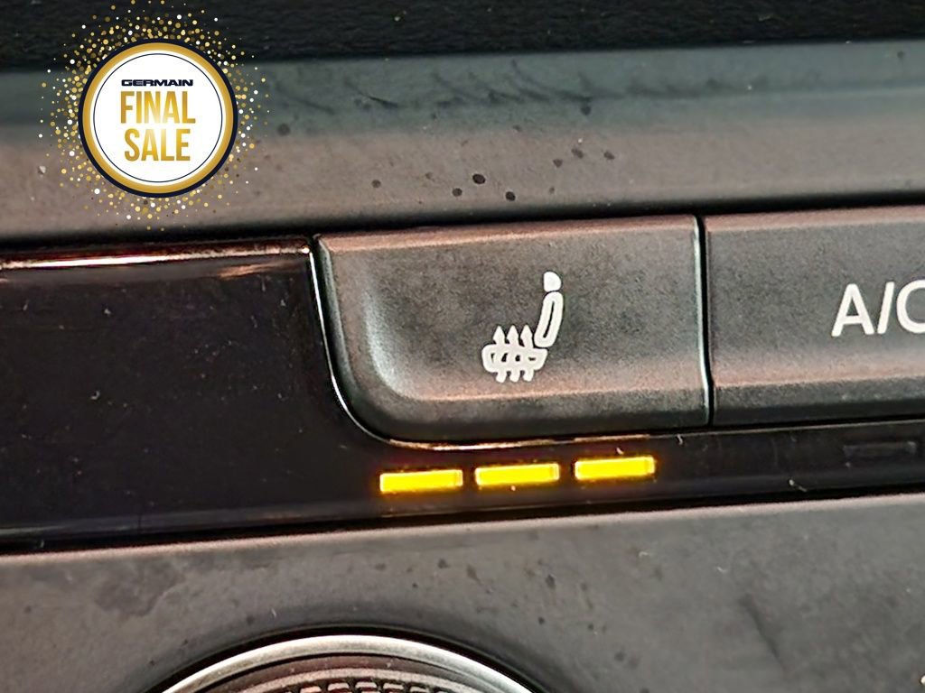 Used 2022 Volkswagen Taos S image 29