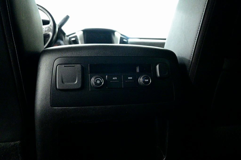 Used 2020 Chevrolet Tahoe LT image 19