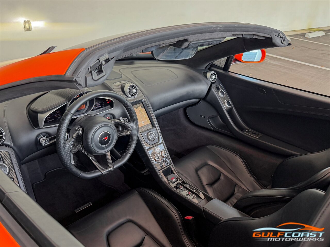 Used 2015 McLaren 650S Spider RWD image 2